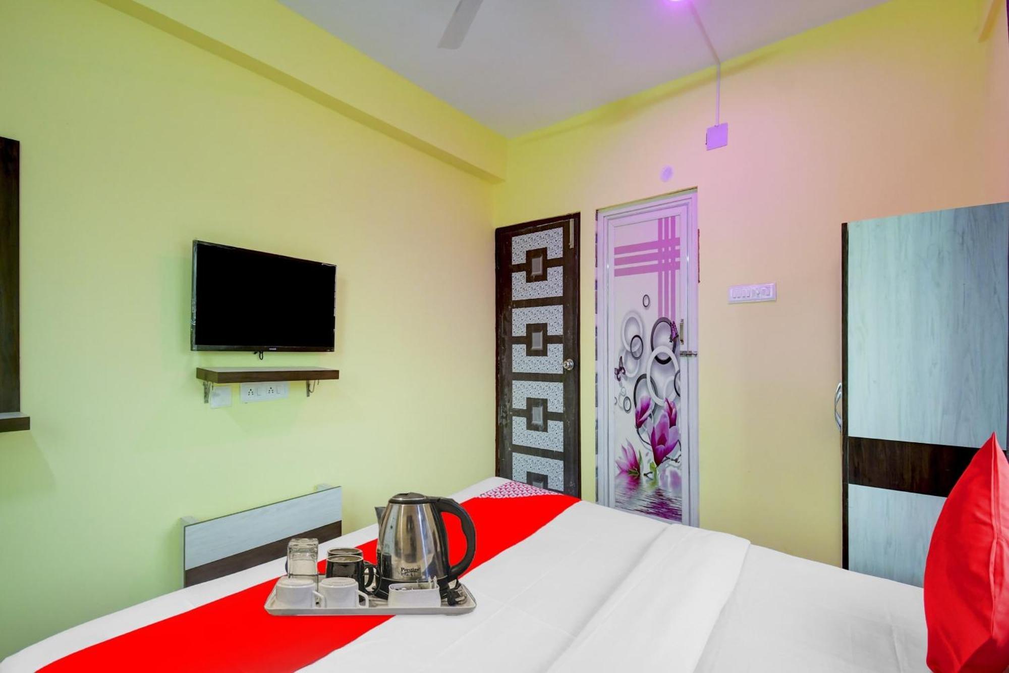 Super Hotel O 4 Friends コルカタ エクステリア 写真