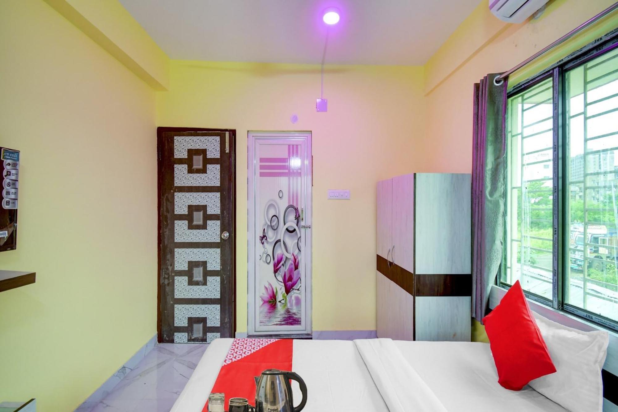 Super Hotel O 4 Friends コルカタ エクステリア 写真
